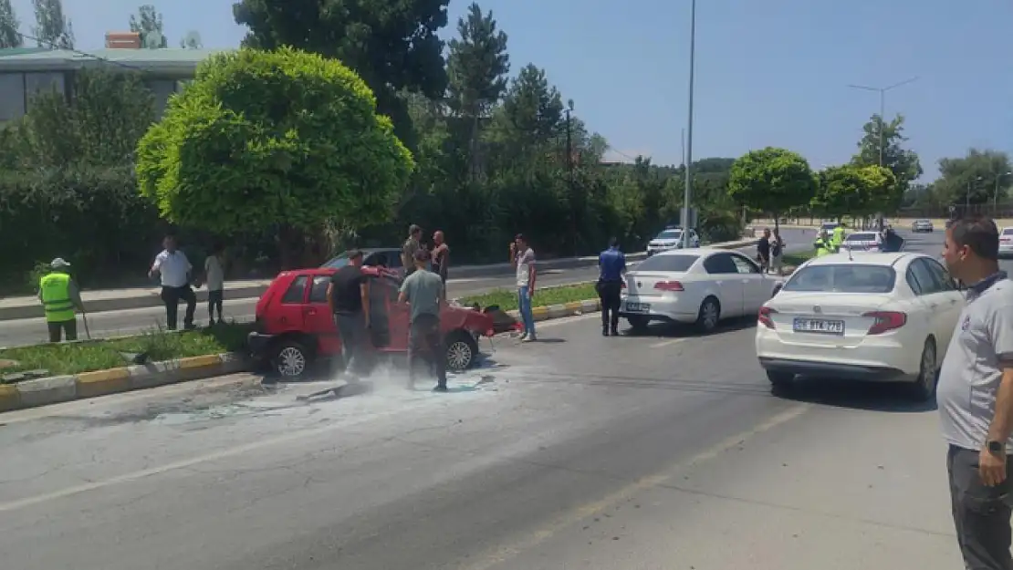 Van'da trafik kazası