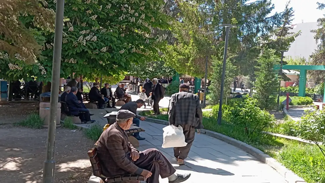 Van'da yağışlı havaların ardından güneşli günler yüzünü gösterdi