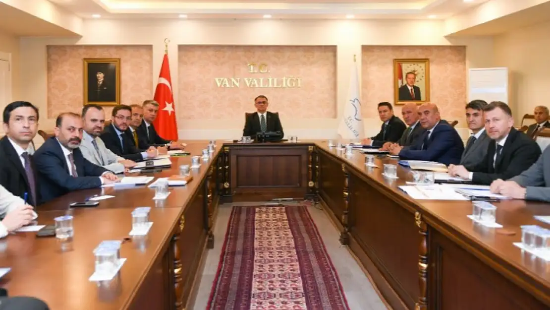 Van'da yatırımlar masaya yatırıldı