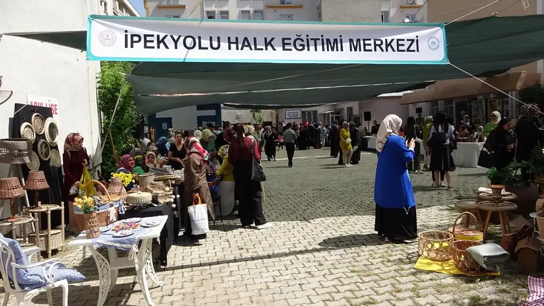 Van'da yılsonu sergisi
