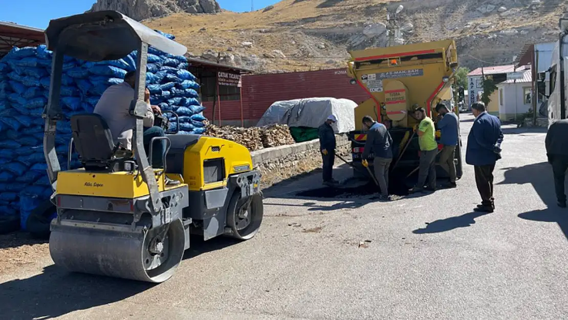 Van'da yol çalışmaları devam ediyor