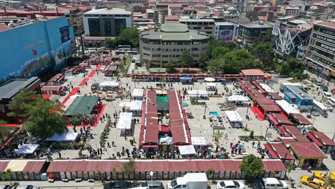Van'da yüzlerce ürün halkın beğenisine sunuluyor