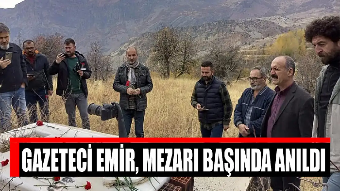 Gazeteci Emir, mezarı başında anıldı