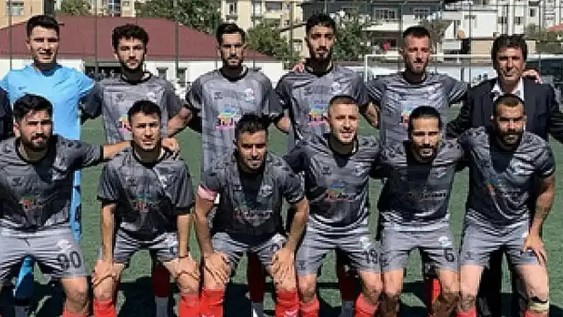 Van Gölüspor, liderle karşı karşıya