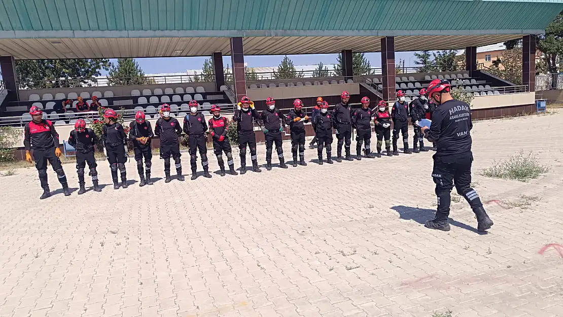 Van HADAK ekibi, AFAD akreditasyon sınavını başarıyla geçti