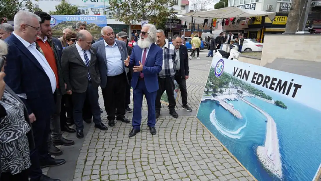 Van'ın kurtuluşu Balıkesir Edremit'te kutlandı