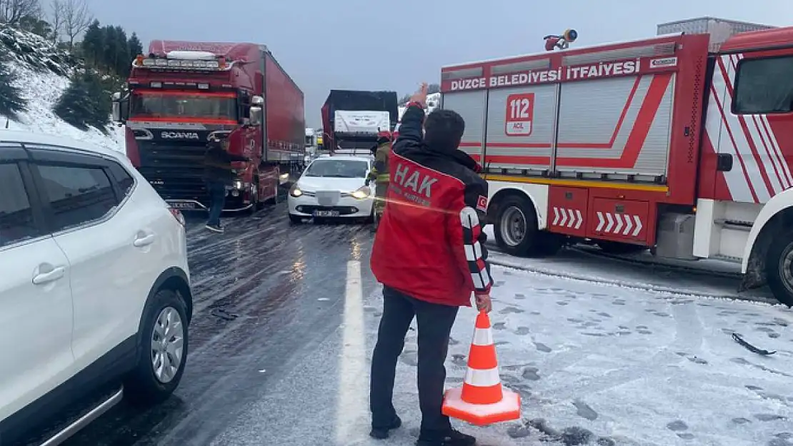 Van kurtarma ekibi, Bolu Tüneli'ndeki kazaya müdahale etti