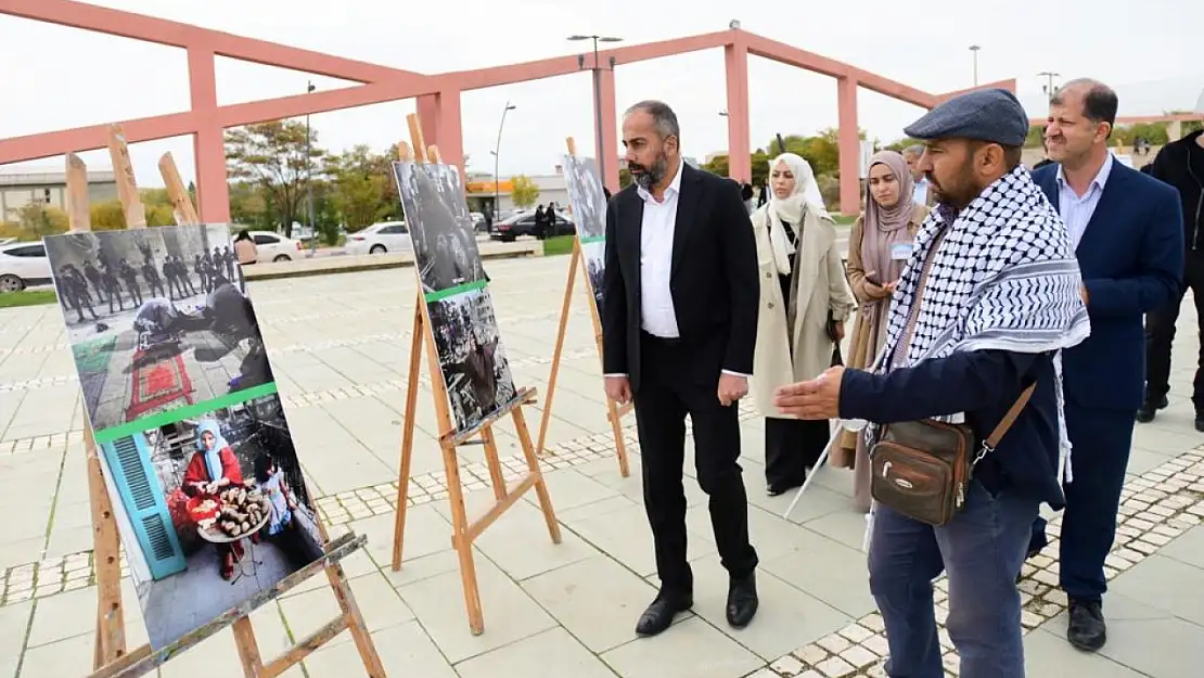 Van YYÜ'de Gazze'de soykırıma hayır sergisi ve kermes
