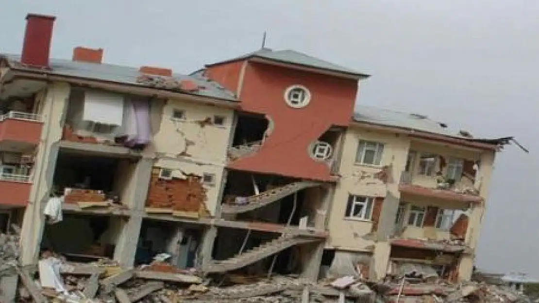 BİNASINI  YIKTIRMAYAN YANDI