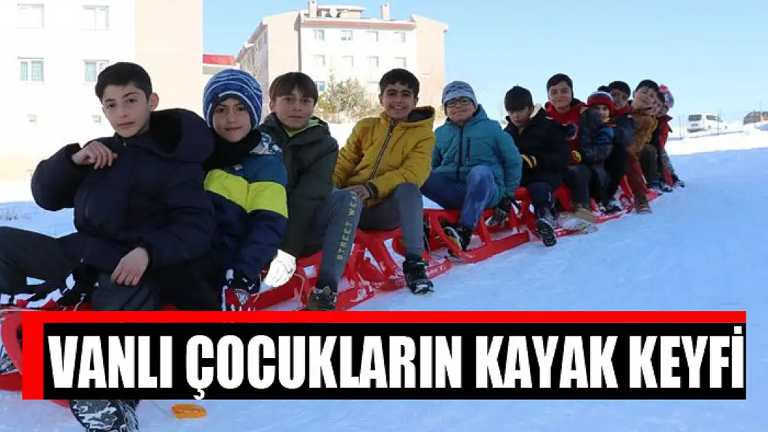 Vanlı çocukların kayak keyfi