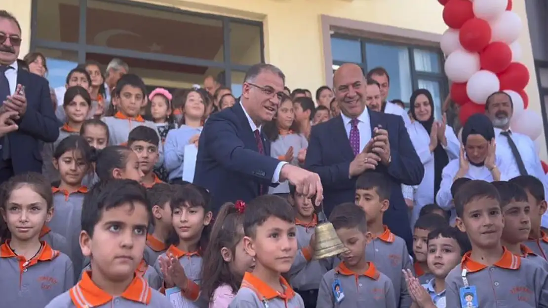 Vanlı öğrenciler ders başı yaptı