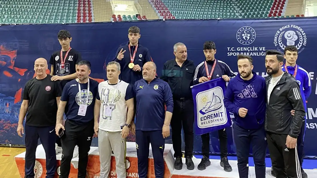 Vanlı sporculardan Türkiye şampiyonasında büyük başarı