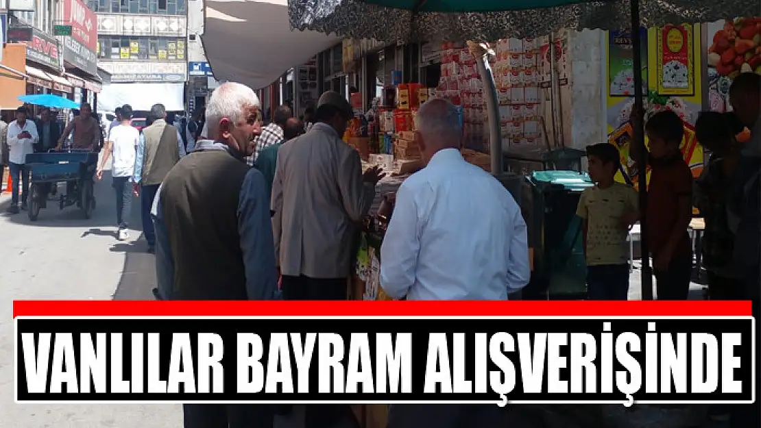 Vanlılar bayram alışverişinde