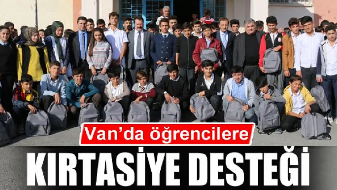 Van'da öğrencilere kırtasiye desteği