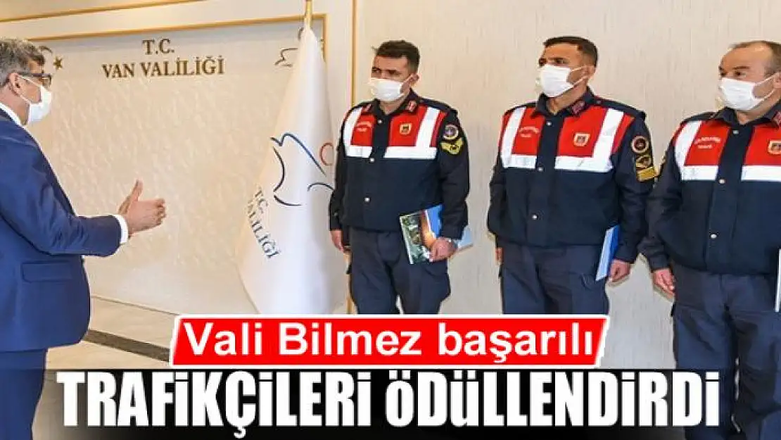 Vali Bilmez başarılı trafikçileri ödüllendirdi