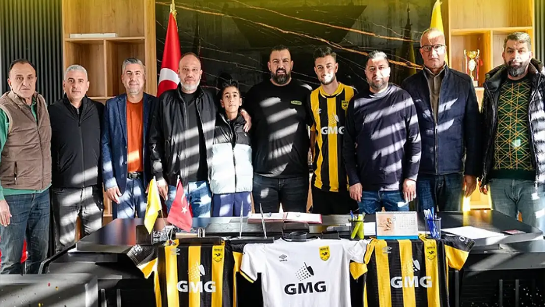 Vansporlu Sergen Yatağan Adana 01 kulübüyle anlaştı