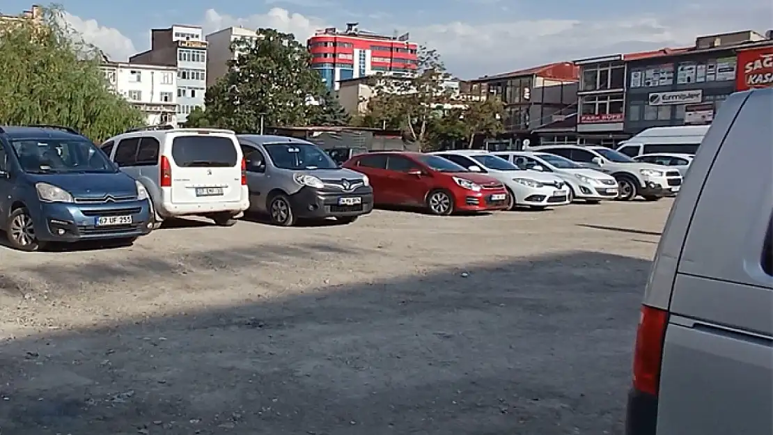 VASKİ eski hizmet binası arazisi otoparka dönüştürüldü