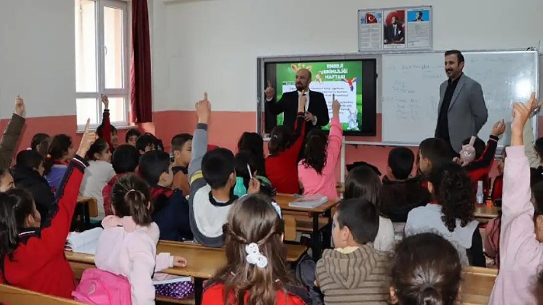 VEDAŞ, enerji bilginlerine verimliliğin ipuçlarını anlattı