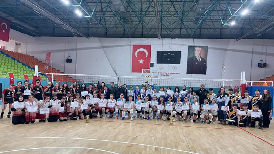 Voleybol müsabakaları sona erdi