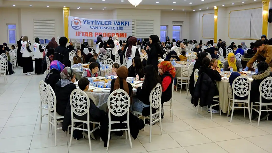 Yetimler Vakfı Van Temsilciliğinden iftar programı