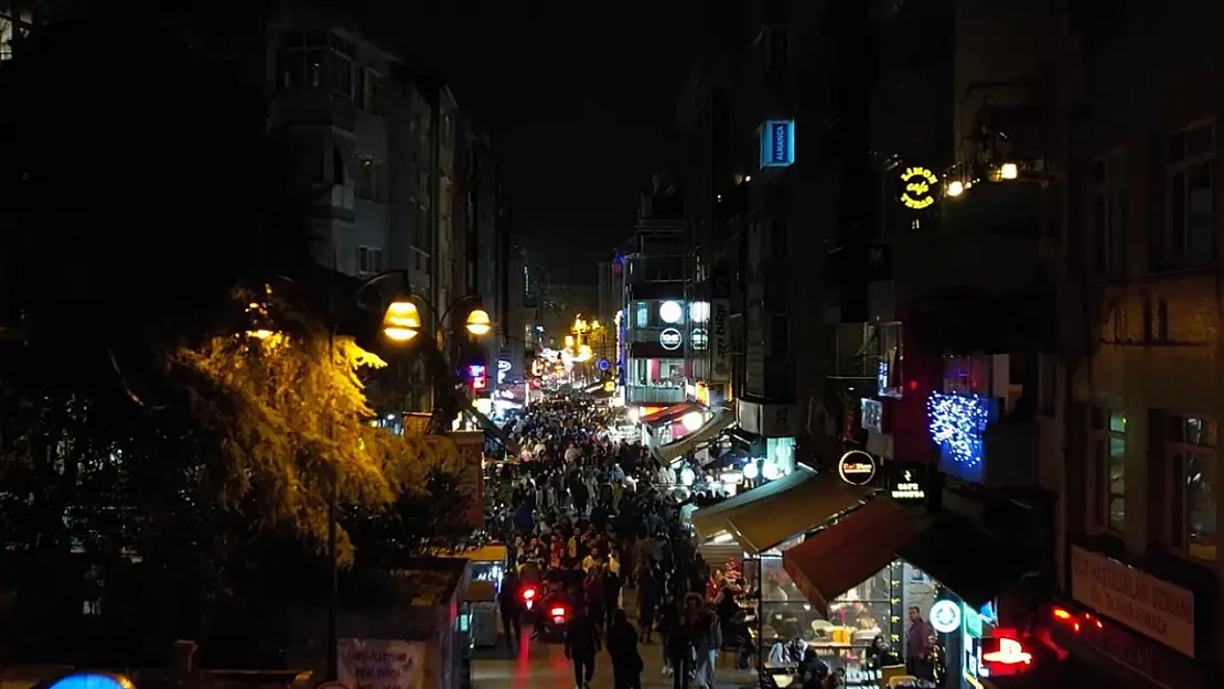 Yılbaşı öncesi yoğunluk havadan görüntülendi