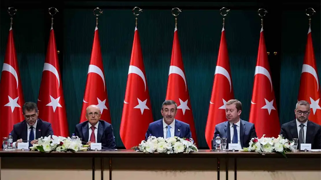 Yılmaz: Enflasyonu düşürdükçe büyüme potansiyelimiz yukarı taşınacak