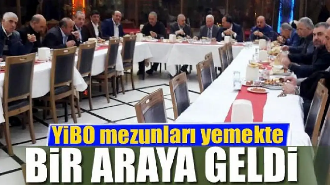 İskele YİBO mezunları yemekte bir araya geldi