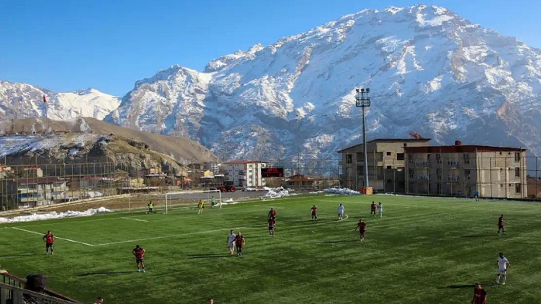 Zapspor rakibini 5-0 yendi