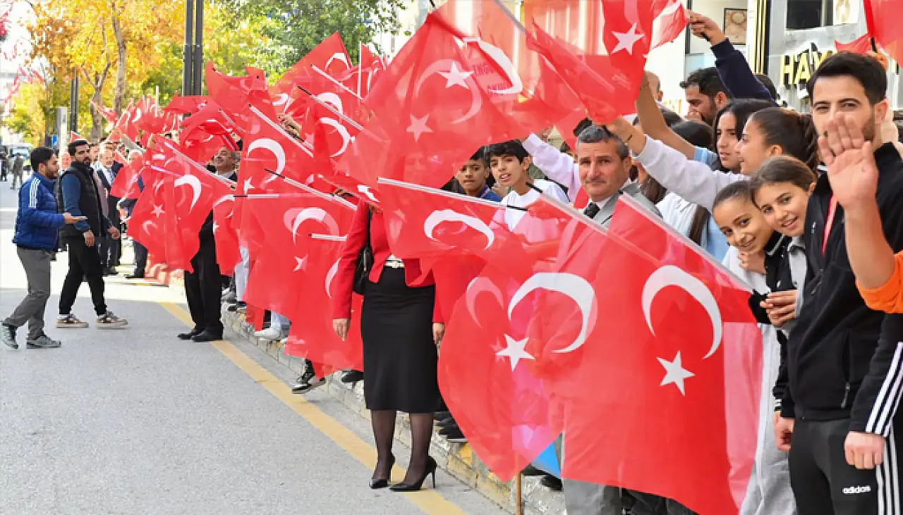 Cumhuriyetimiz 102 yaşında