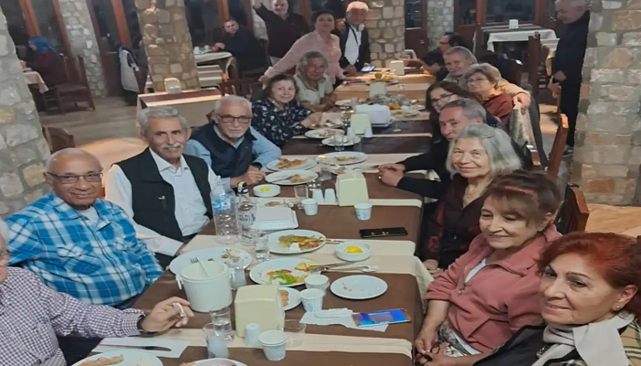 Van Alparslan İlköğretmen Okulu Mezunlarının Unutulmaz Buluşması