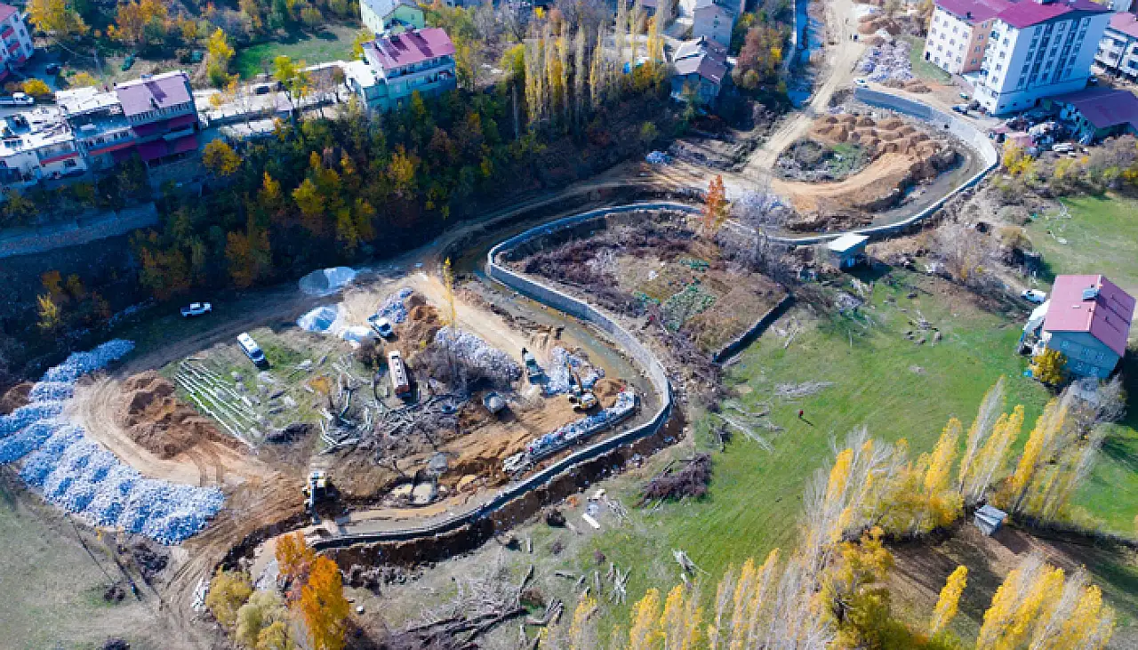 DSİ 17. Van Bölge Müdürü Aksoy, taşkın koruma çalışmalarını inceledi