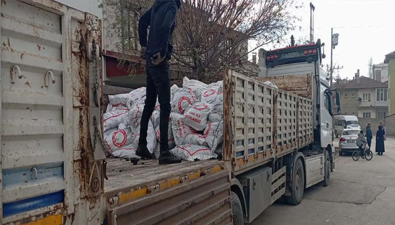 İpekyolu Sosyal Yardımlaşma ve Dayanışma Vakfı dar gelirli ailelere umut oluyor