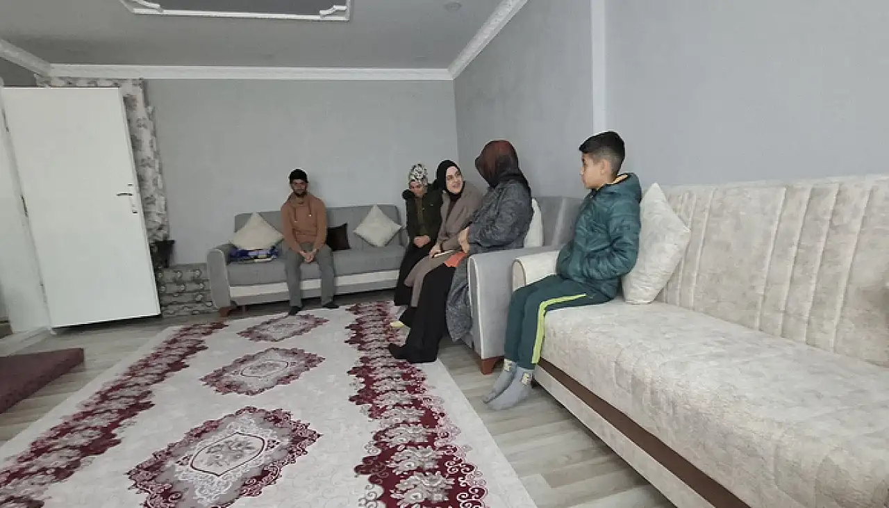 Durmaz: Muradiye'de gönül köprüleri kuruyoruz