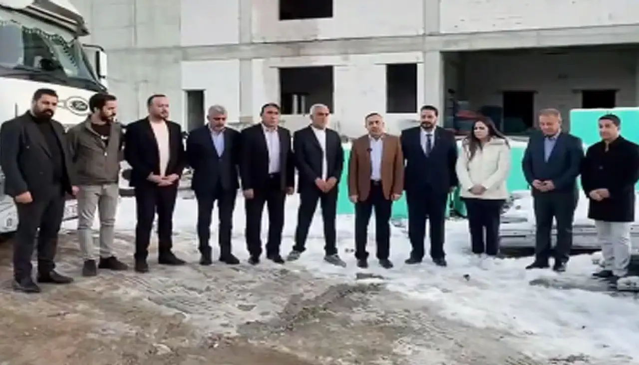 Başkale Devlet Hastanesi'nin yapımı sürüyor