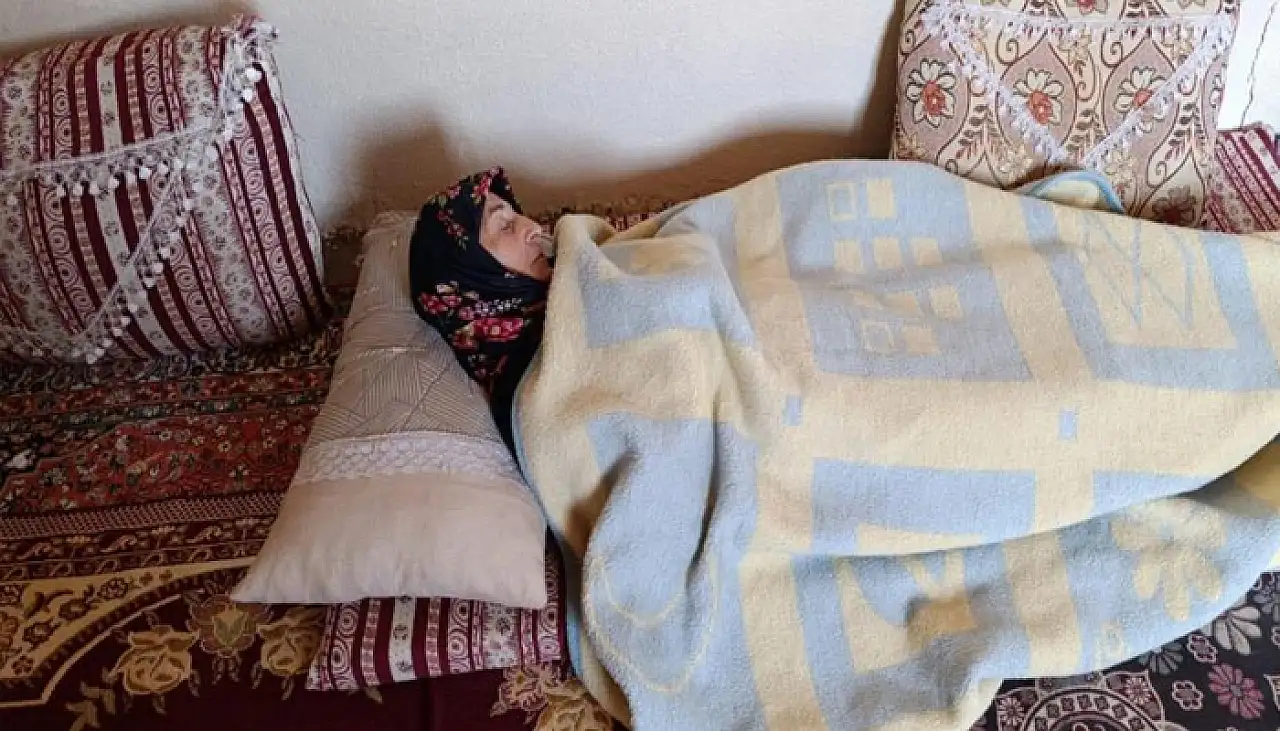 Beytüşşebap'ta mahsur hasta, helikopterle Van'a ulaştırıldı