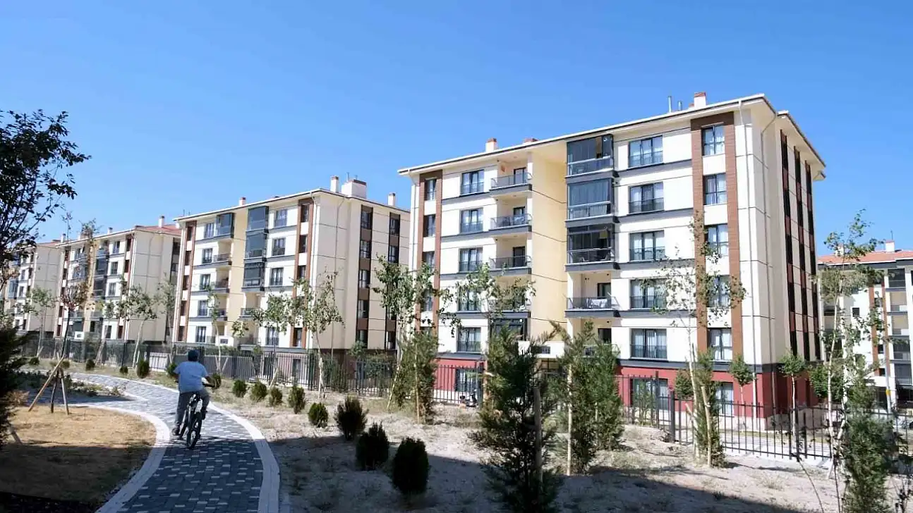 Bakan Kurum: 500 bin konutu daha milletimizle buluşturacağız