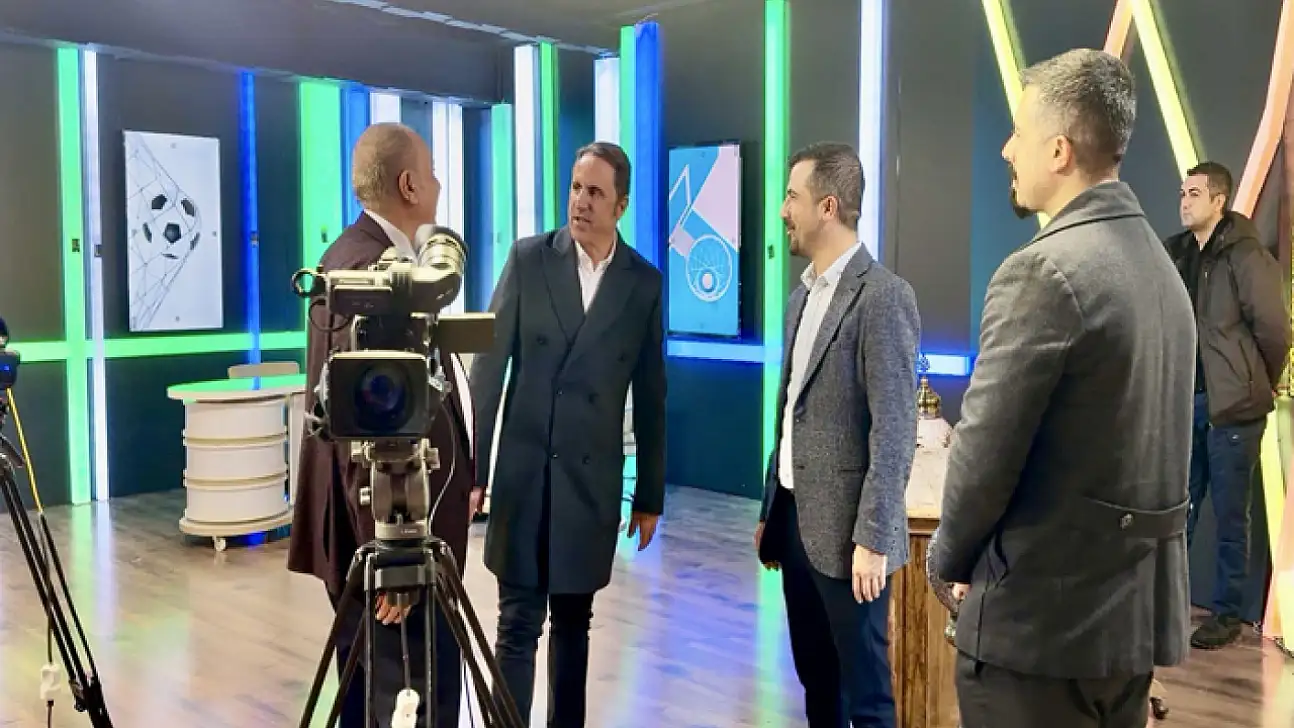 VOSİAD Başkanı Şemsettin Bozkurt'tan Van TV'ye ziyaret