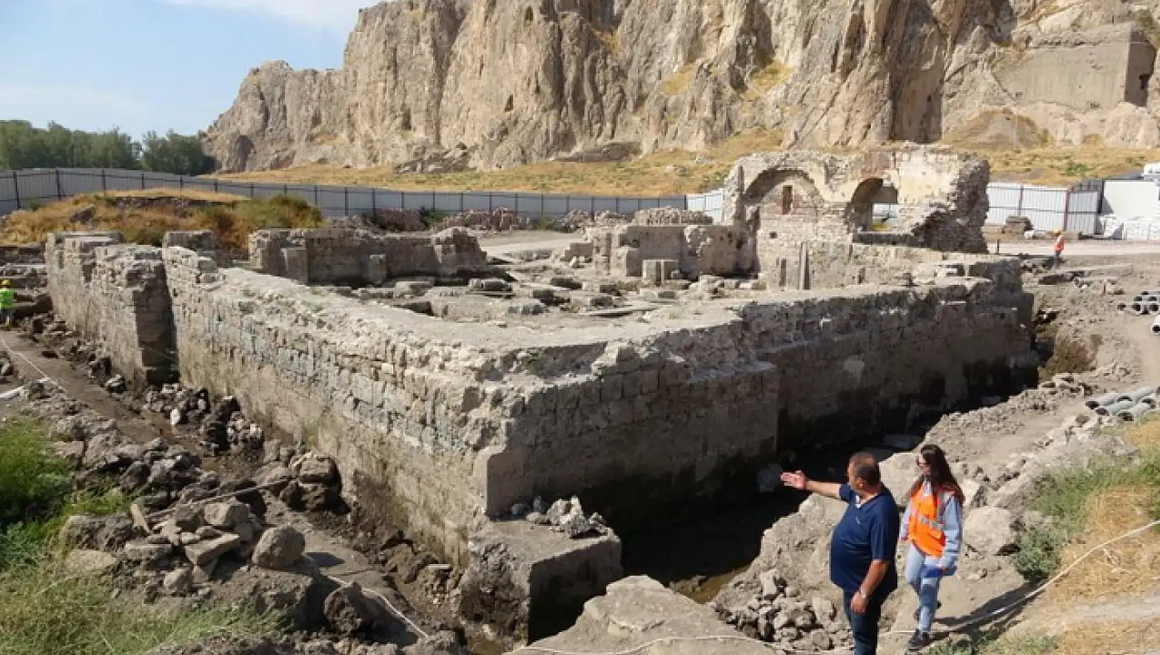 750 yıllık Van Ulu Cami aslına uygun restore edilecek