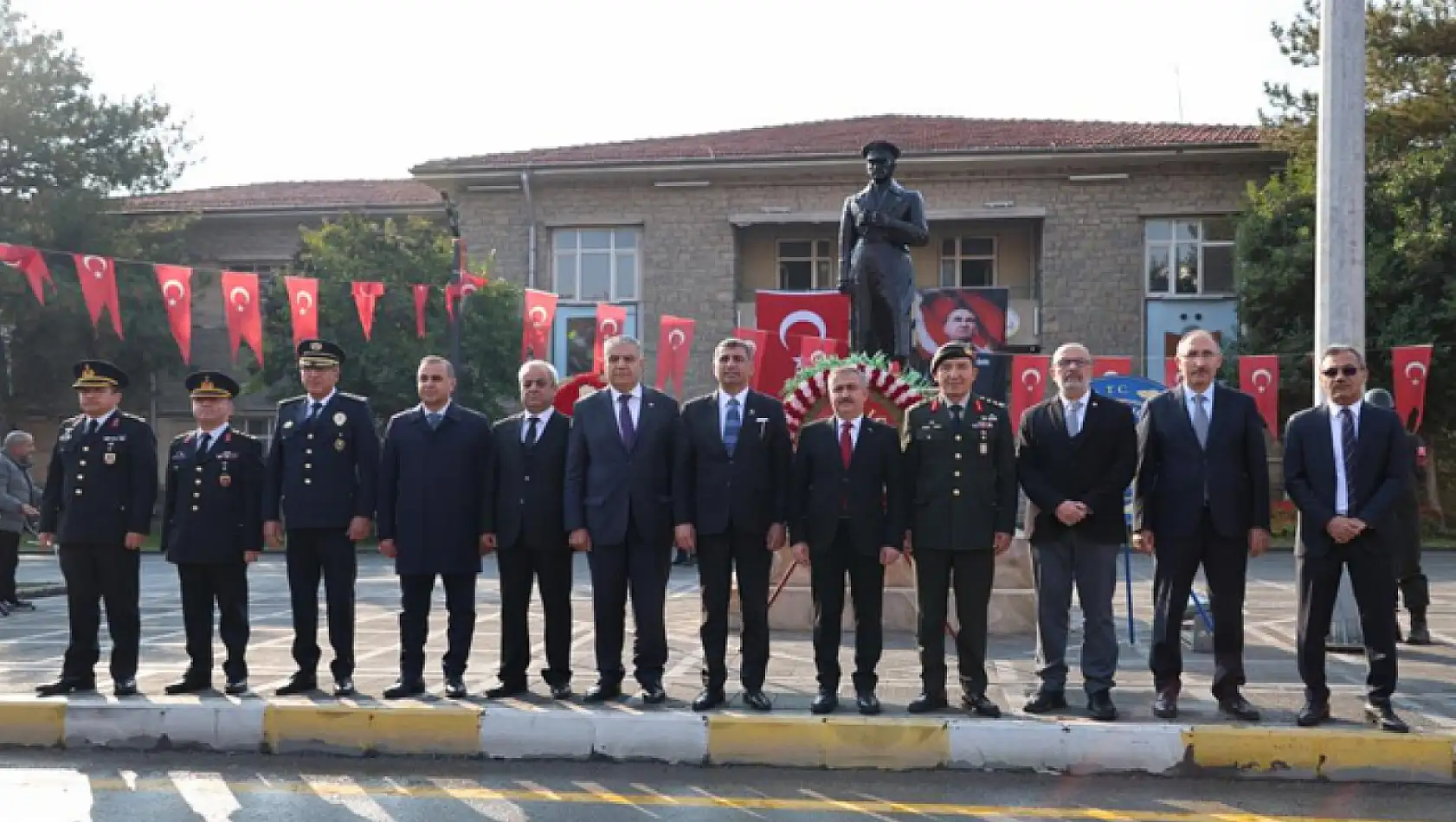 Atatürk'ün Elazığ'a gelişinin 87. yıl dönümü kutlandı