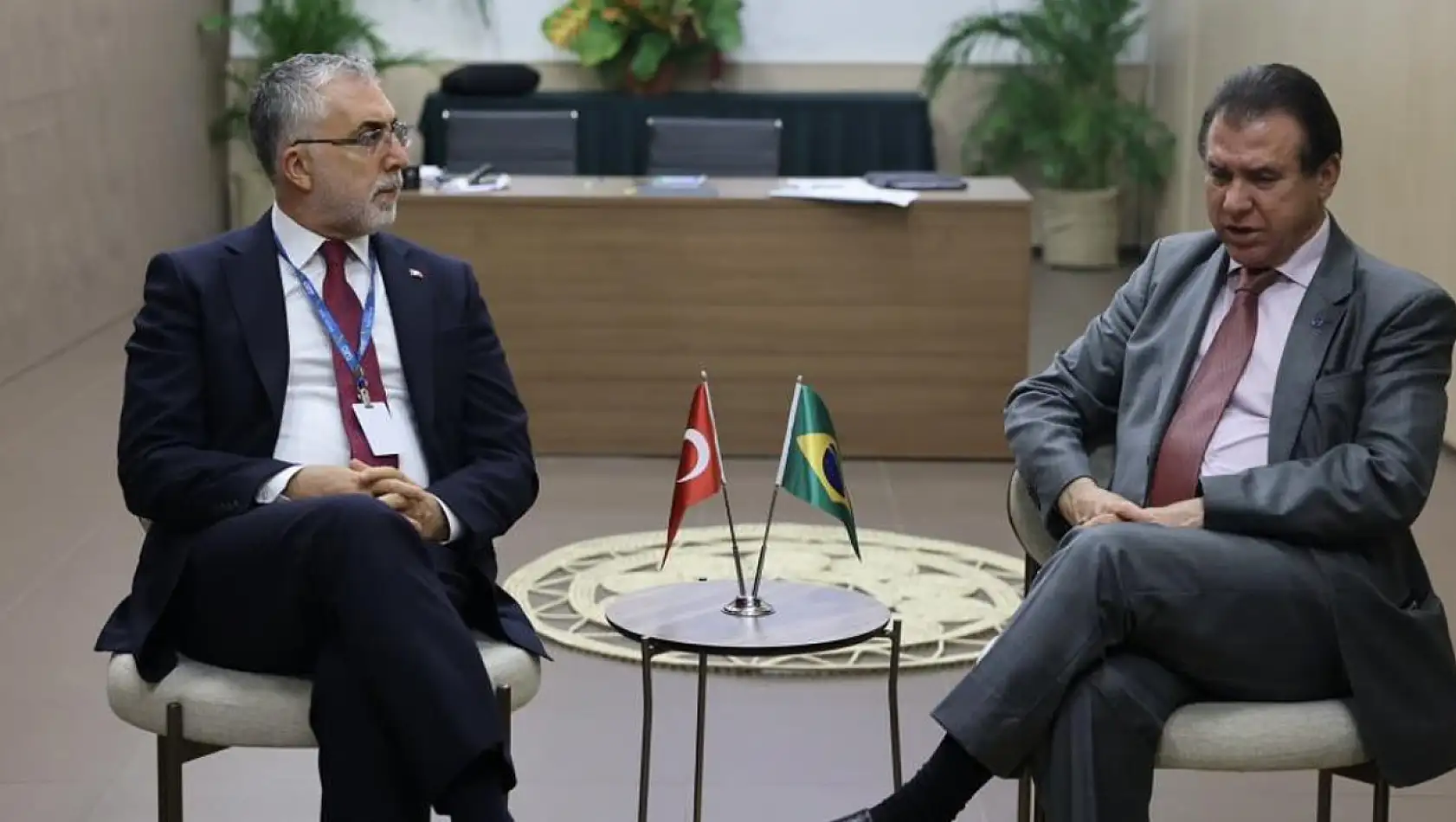 Bakan Işıkhan, Brezilya Çalışma ve İstihdam Bakanı Luiz Marinho ile görüştü