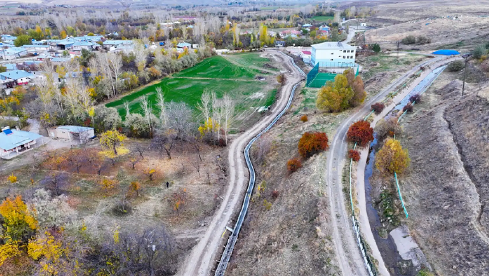 DSİ tarafından kırsal mahallelerde sulama kanalları yapılıyor