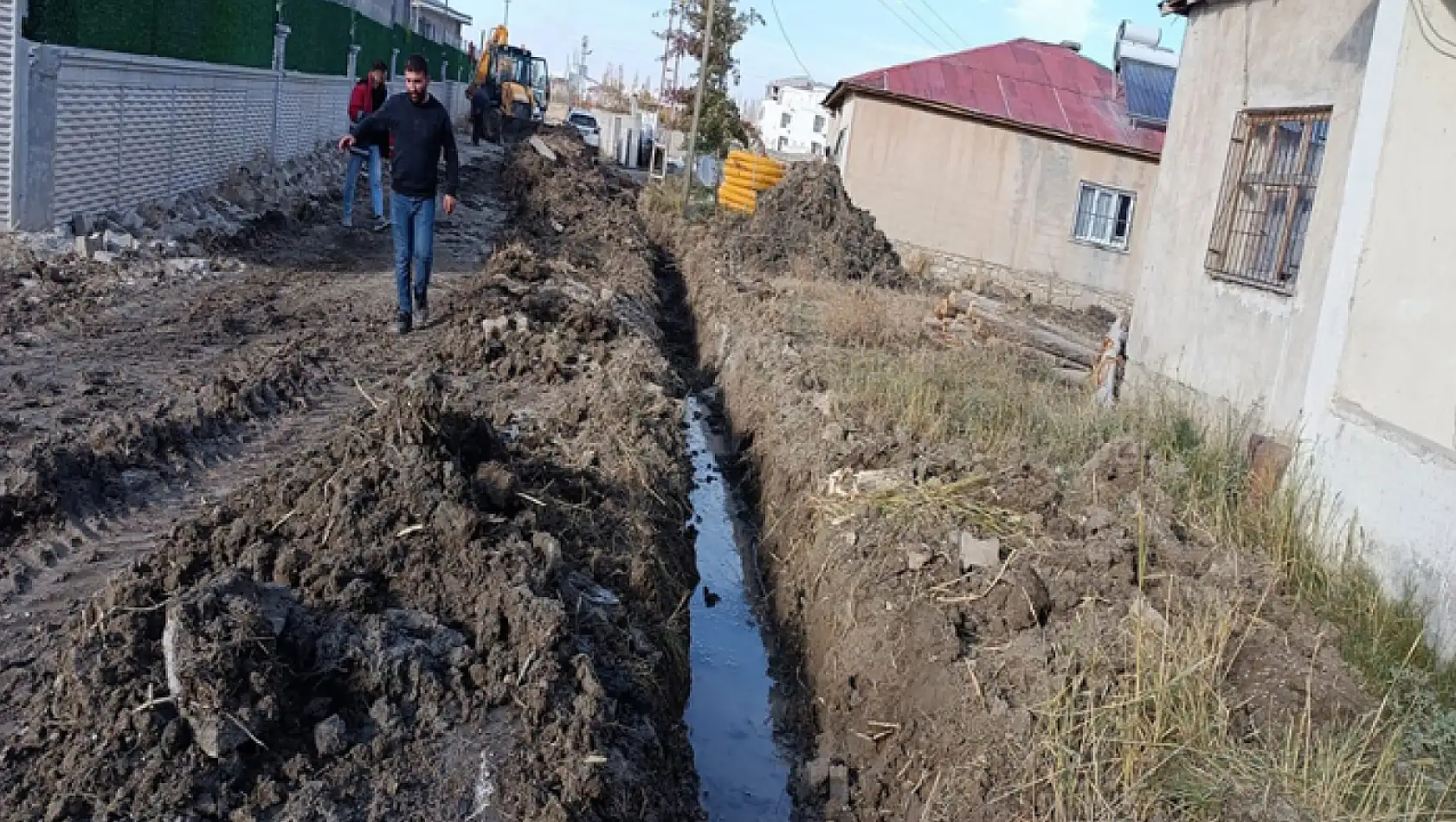 Edremit Belediyesi çalışmalarına devam ediyor