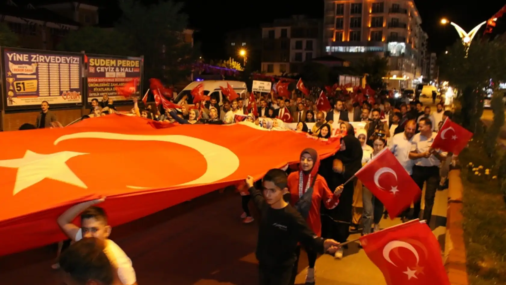 Erciş'te 15 Temmuz programına davet
