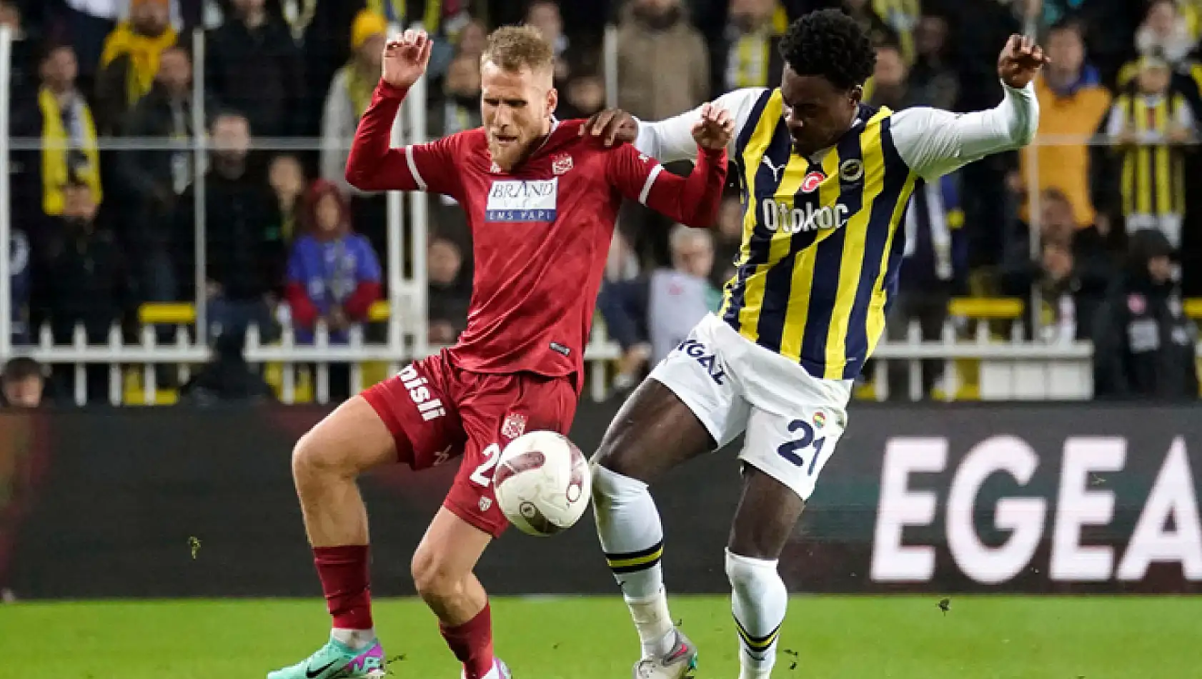 Fenerbahçe ile Sivasspor 37. randevuda