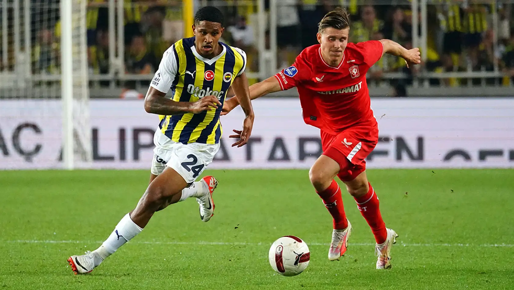 Fenerbahçe, Twente deplasmanında