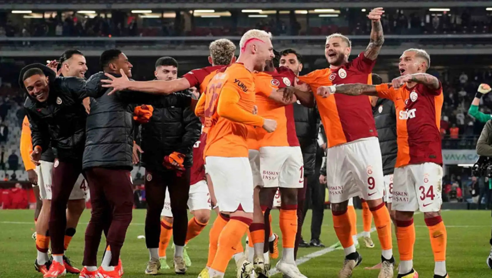 Galatasaray, son 2 haftaya 6 puan farkla girdi