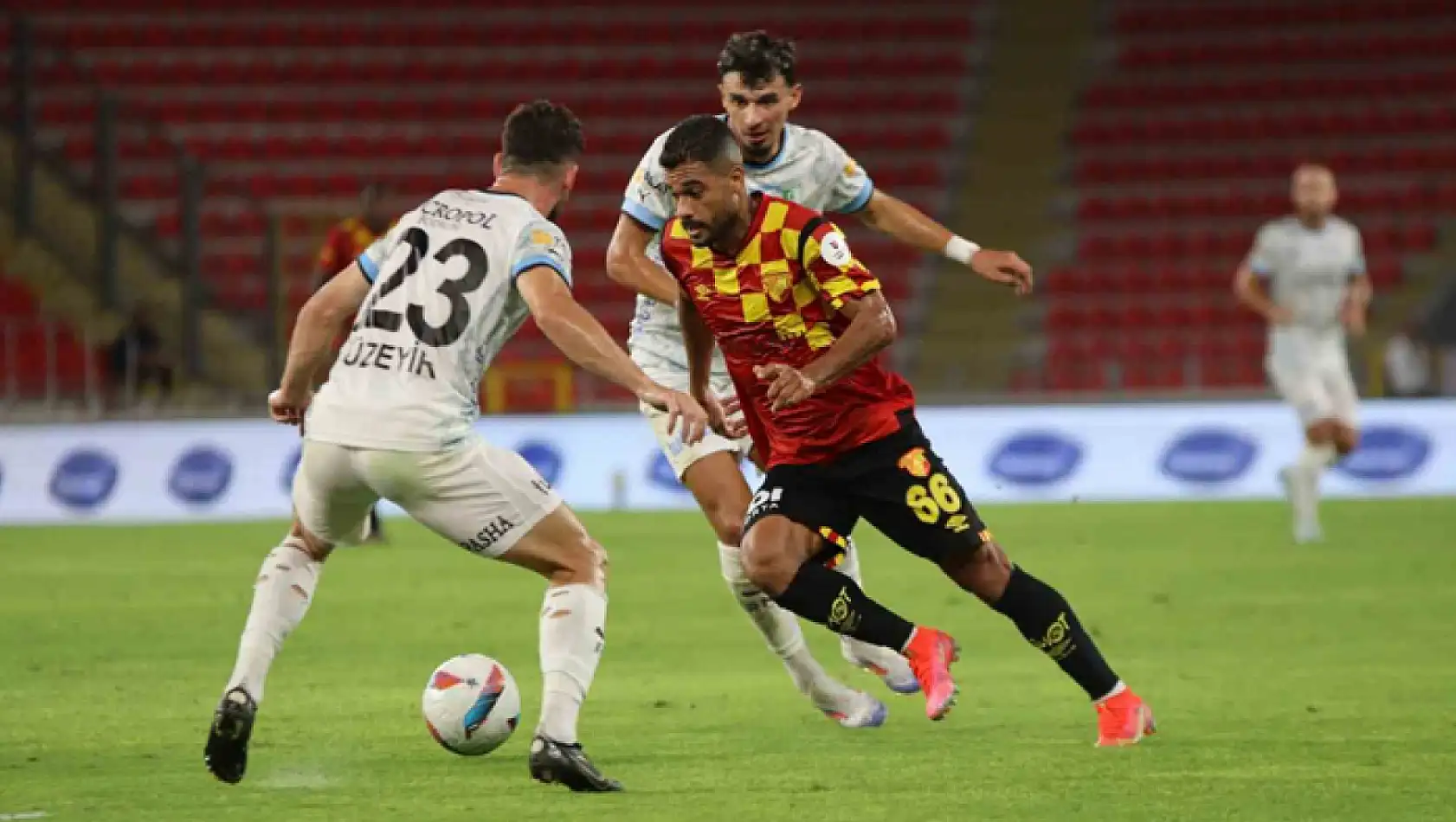 Göztepe'de Djalma Silva, performansıyla dikkat çekti