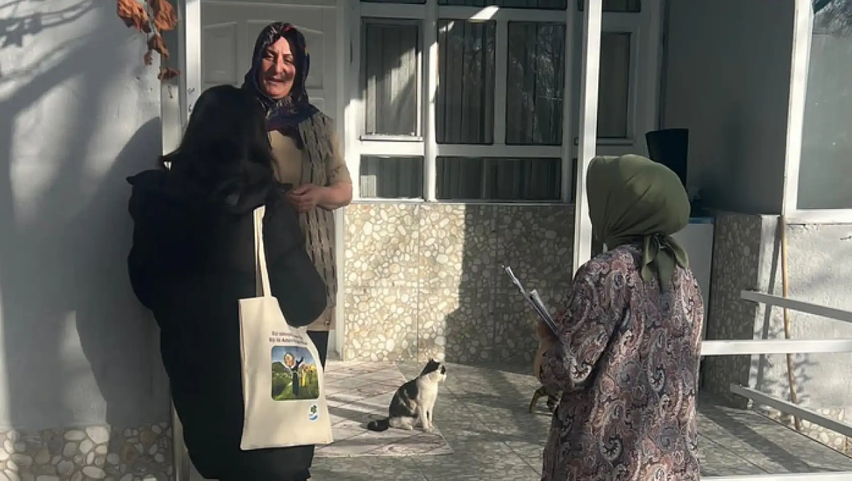 Gürpınar Belediyesi saha çalışmalarını sürdürüyor