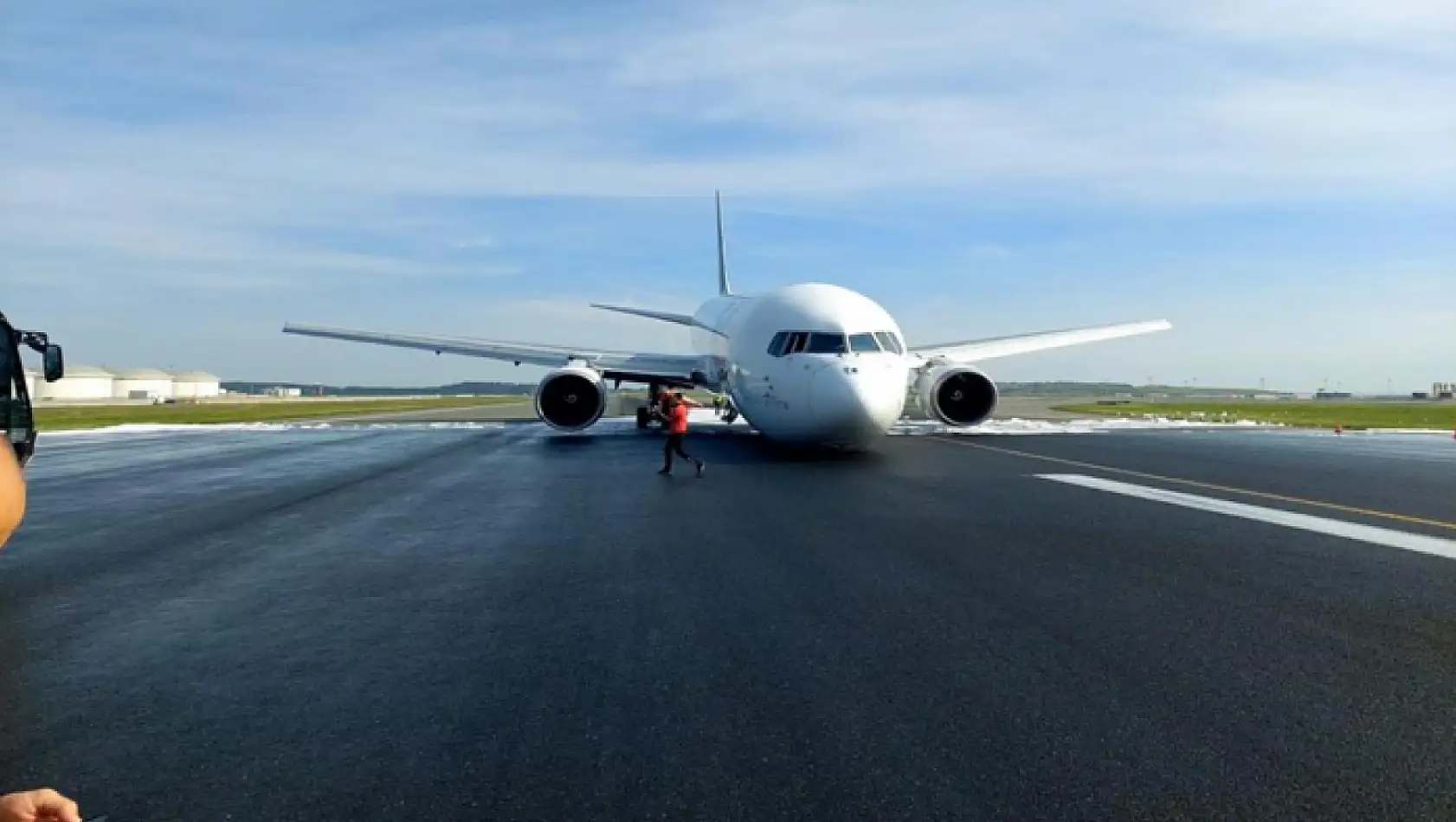 İstanbul Havalimanı'nda panik anları! Ön iniş takımı açılmadı