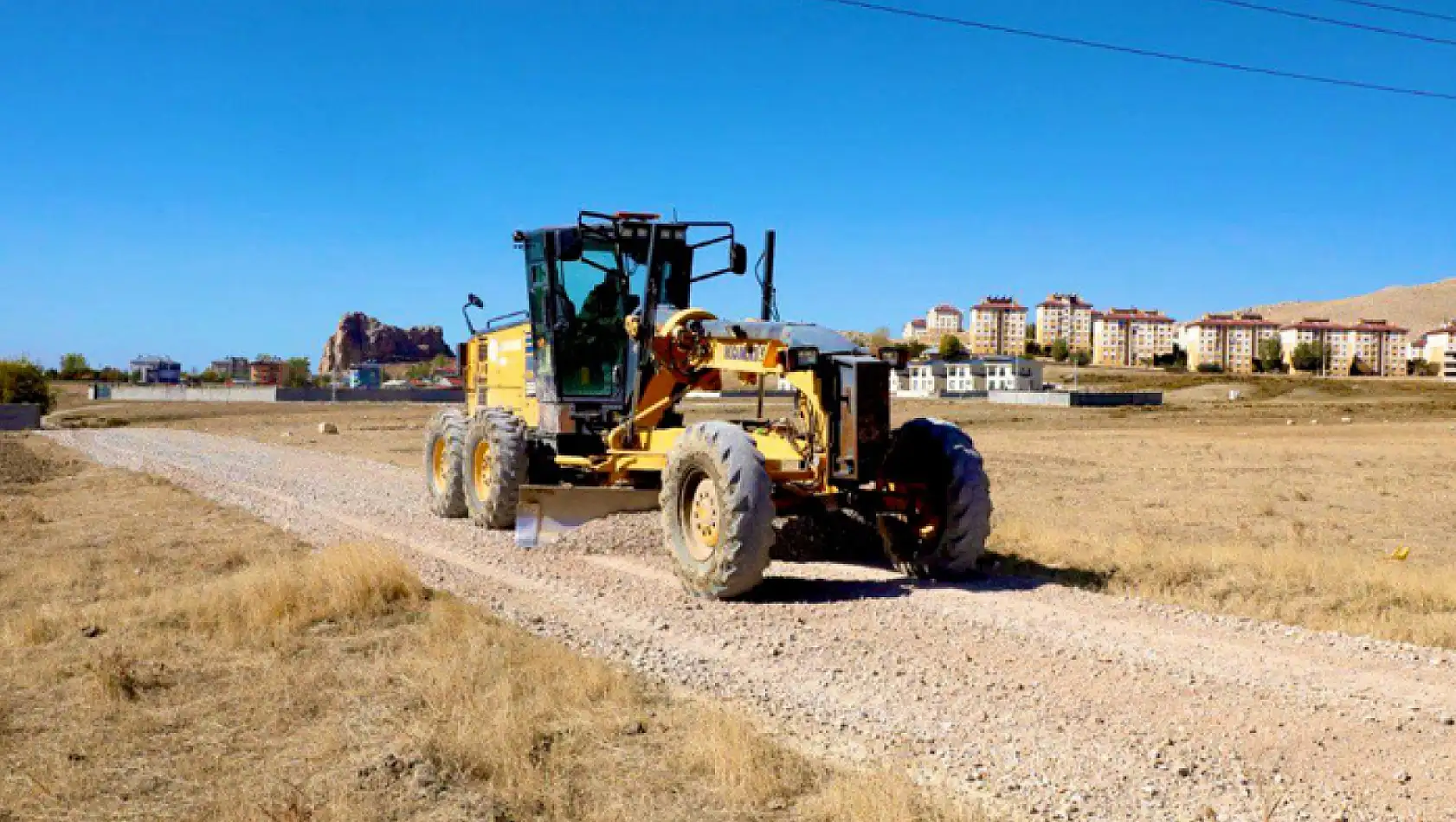 Kalecik Mahallesi'nde stabilize yol çalışması